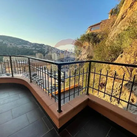 La Terrazza Di Cavalegni شقة